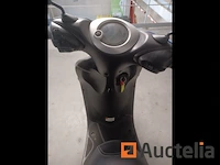 Scooter yamaha yn50f (2017-vin:vgsa465000008661) - afbeelding 4 van  10
