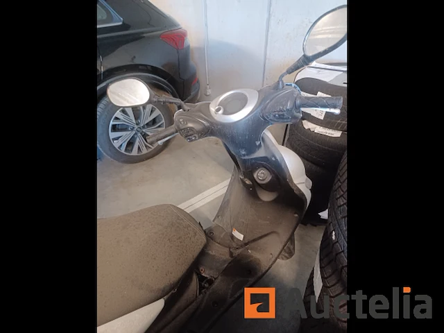 Scooter yamaha yn50f - afbeelding 3 van  6