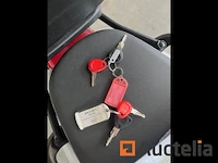 Scooter yamaha - afbeelding 5 van  6