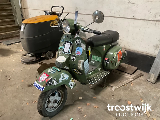 Scooter - afbeelding 7 van  10