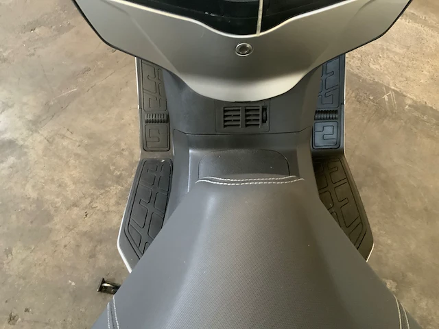 Scooter - afbeelding 6 van  17