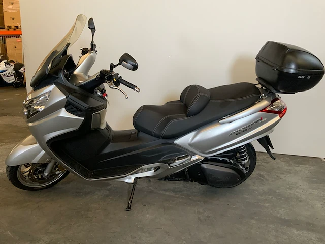 Scooter - afbeelding 16 van  17
