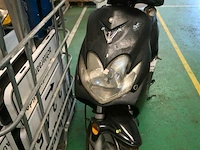 Scooter - afbeelding 4 van  8