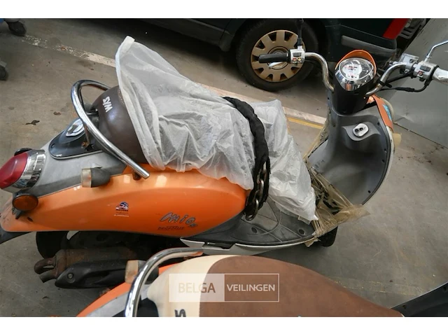 Scooter - afbeelding 4 van  4