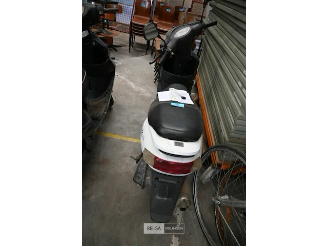 Scooter - afbeelding 3 van  7