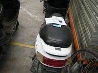 Scooter - afbeelding 3 van  7