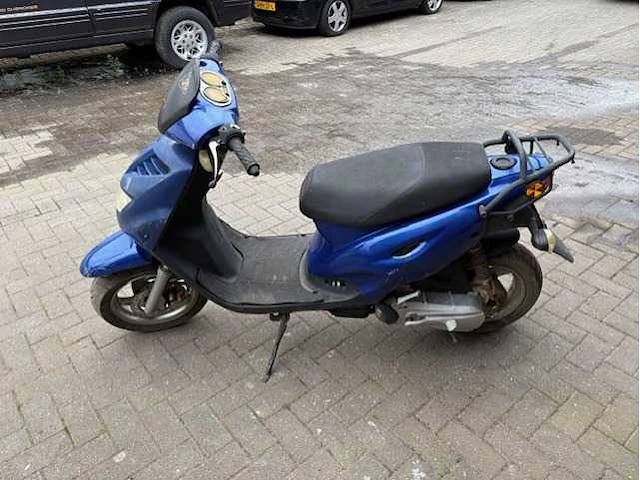 Scooter - afbeelding 5 van  8