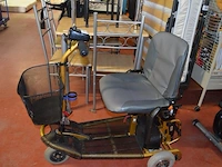 Scootmobiel sterling amber