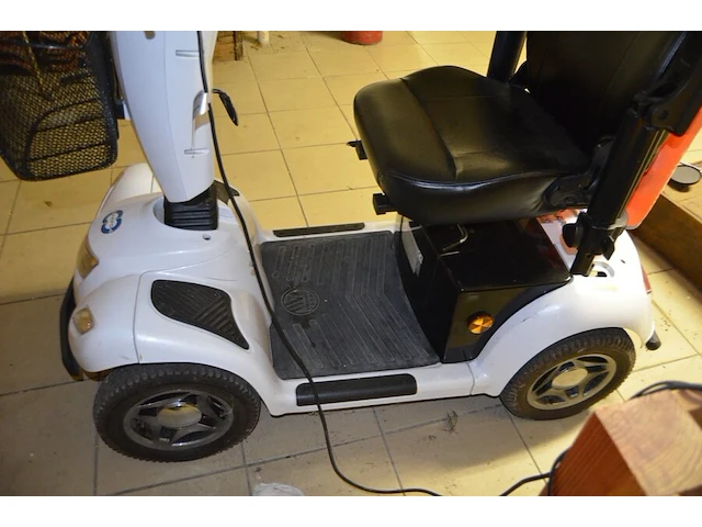 Scootmobiel vermeiren carpo4 - afbeelding 5 van  15