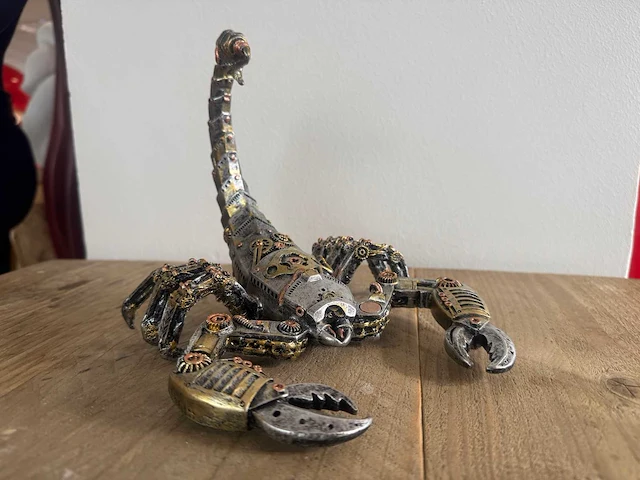 Scorpioen steampunk h17,5cm silver - afbeelding 1 van  3