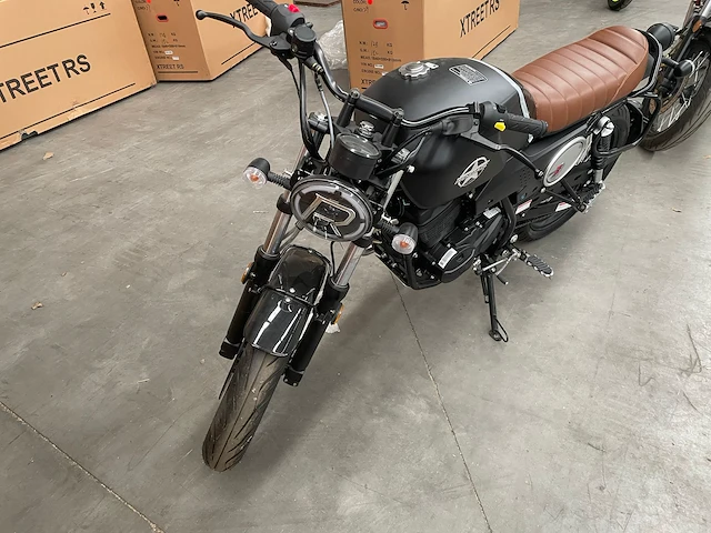 Scrambler x cafe 125 "black" - afbeelding 4 van  6