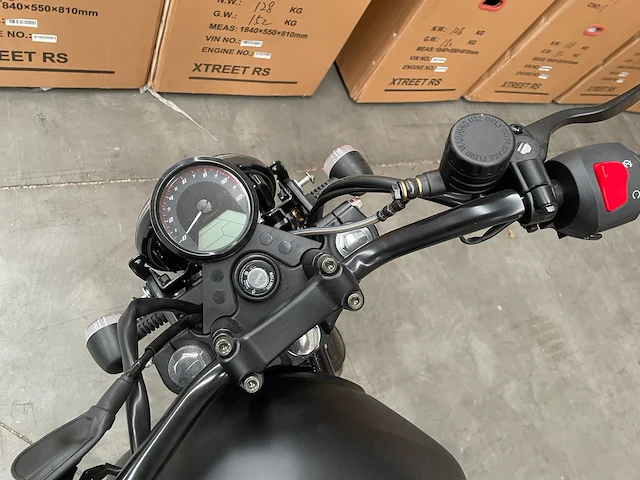 Scrambler x cafe 125 "black" - afbeelding 6 van  6