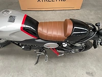 Scrambler x cafe 125 "grey/black w/ red striping" - afbeelding 5 van  7
