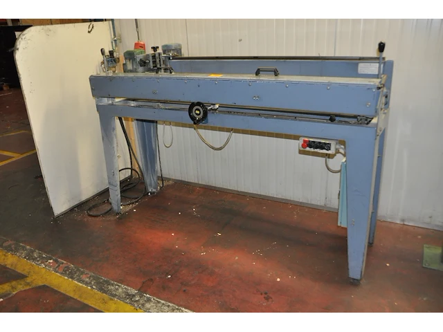 Scraper blade sharpening machine tripette & renaud - afbeelding 1 van  1