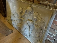 Sculptuur kruisafneming - afbeelding 1 van  2