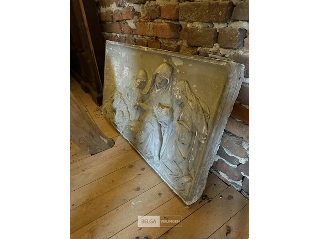 Sculptuur kruisafneming - afbeelding 2 van  2