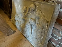 Sculptuur kruisafneming - afbeelding 2 van  2