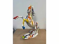 Sculptuur stijgerend paard - afbeelding 1 van  2
