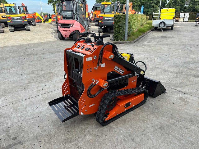 Sd lool - 2025 - sl36c - rupslader inclusief bosfrees. - afbeelding 3 van  42