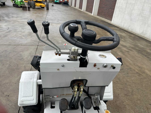 Sdlool - 2025 - sl45 - mini wiellader - afbeelding 18 van  28