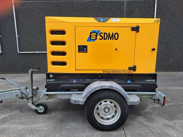Sdmo - r22c3 - generator - 2007 - afbeelding 3 van  9