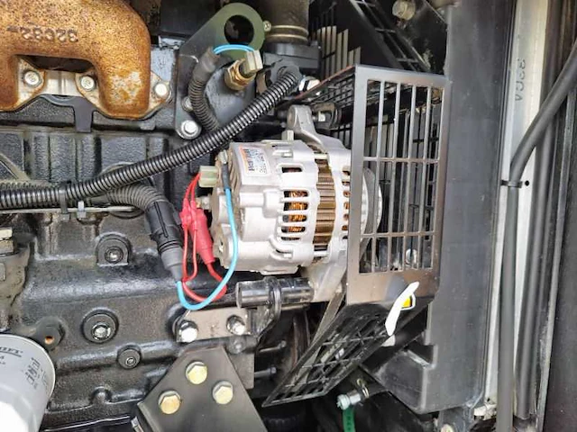 Sdmo - r22c3 - generator - 2007 - afbeelding 8 van  9