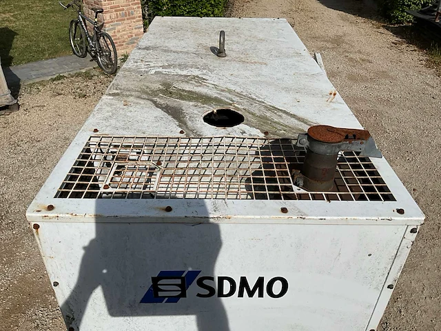 Sdmo 45kva stroomgenerator - afbeelding 18 van  28