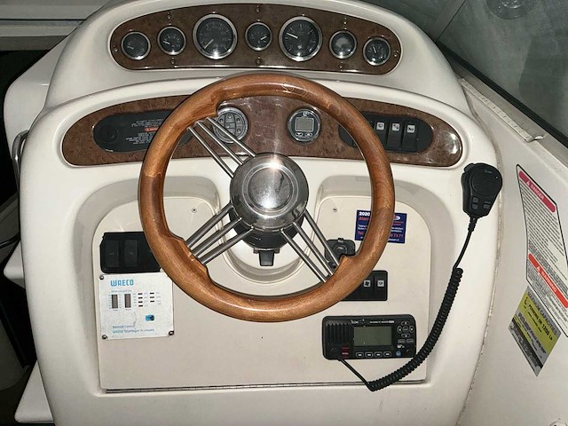 Sea ray sundancer 240 motorjacht met riba boot trailer - afbeelding 9 van  55