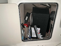 Sea ray sundancer 240 motorjacht met riba boot trailer - afbeelding 14 van  55