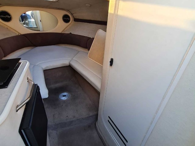 Sea ray sundancer 240 motorjacht met riba boot trailer - afbeelding 37 van  55