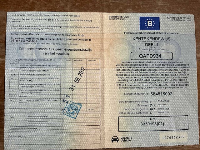 Sea ray sundancer 240 motorjacht met riba boot trailer - afbeelding 44 van  55