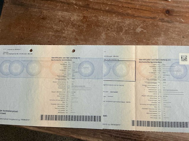 Sea ray sundancer 240 motorjacht met riba boot trailer - afbeelding 47 van  55