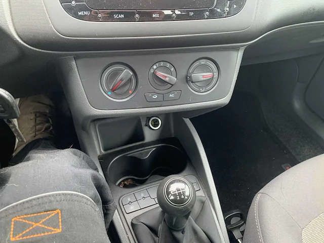 Seat ibiza, 2011 - afbeelding 8 van  11