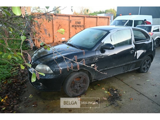 Seat ibiza (in beslag genomen voertuig) - afbeelding 2 van  13