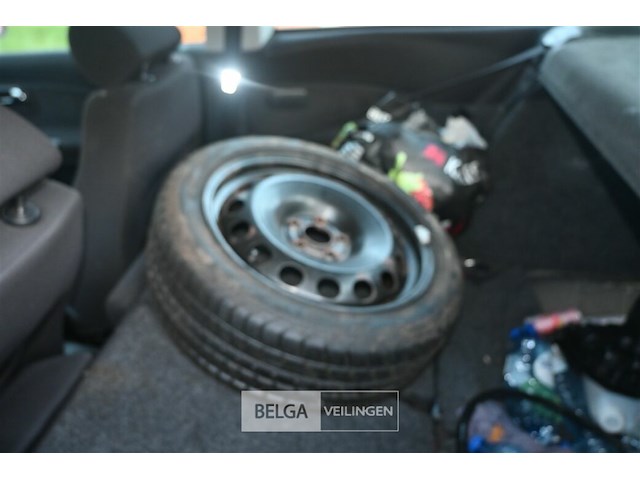 Seat ibiza (in beslag genomen voertuig) - afbeelding 3 van  13