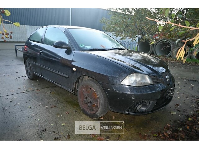Seat ibiza (in beslag genomen voertuig) - afbeelding 1 van  13