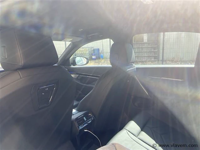 Sedan bmw, type 520d - afbeelding 8 van  18