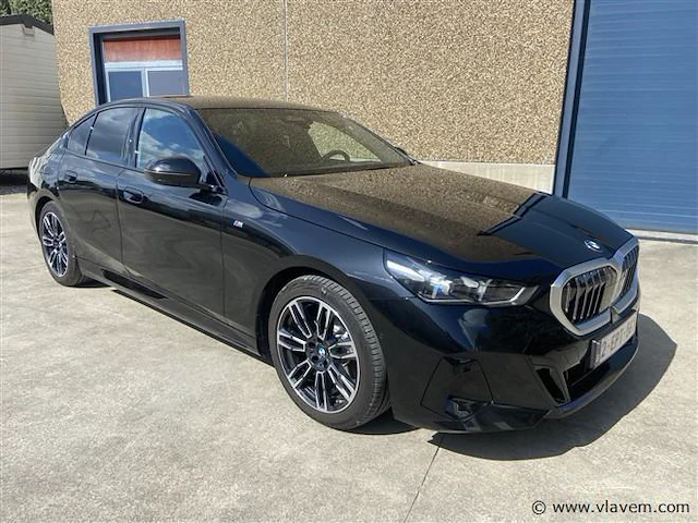 Sedan bmw, type 520d - afbeelding 11 van  18
