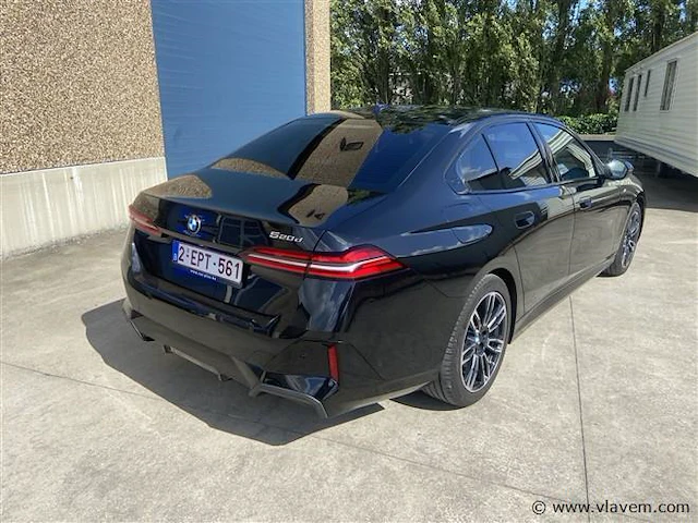 Sedan bmw, type 520d - afbeelding 14 van  18