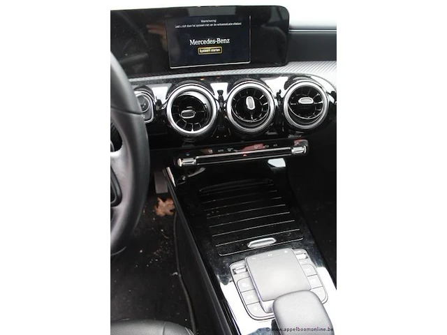 Sedan mercedes-benz cla 200d, diesel,1960cm³,110kw,1e inschr 31/7/20, wdd1183121n097354, 108915km,co²-uitstoot ng,euro6d, kenteken i+ii,gelijkvormigheidsattest,keuring tot 31/7/25, 1sleutel - afbeelding 5 van  19