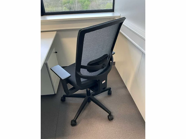 Sedus bureau-eiland 160x170 + bureaustoelen - afbeelding 10 van  13