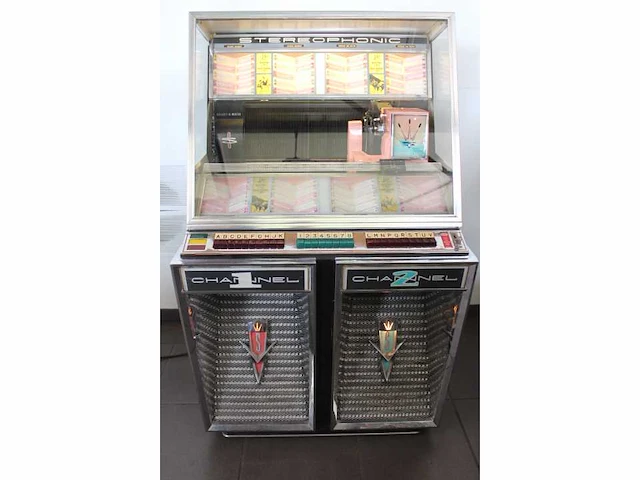 Seeburg - 222 channel - jukebox - afbeelding 2 van  7