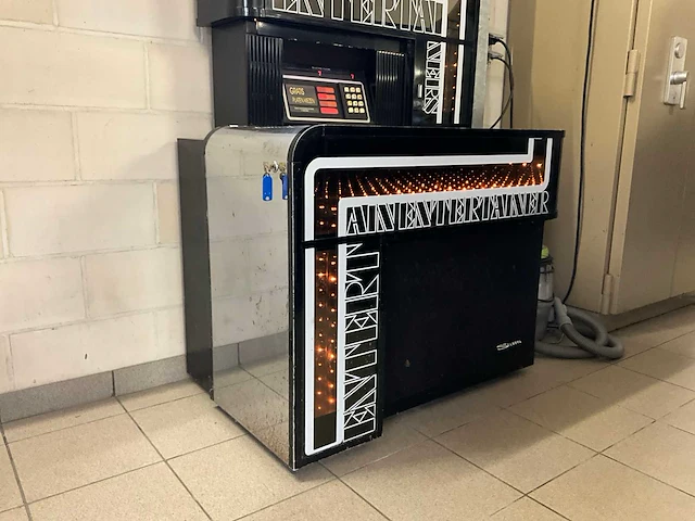 Seeburg jukebox - afbeelding 9 van  21