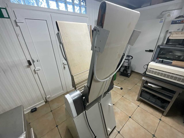 Seewer ag syn 503 walsmolen bakkerijmachines - afbeelding 14 van  16