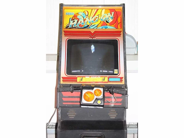 Sega - 1985 - hang on jr. - race arcade - afbeelding 5 van  9