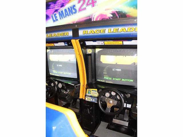 Sega - 1998 - le mans 24 - arcade race spel - afbeelding 3 van  7