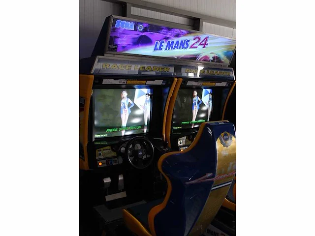Sega - 1998 - le mans 24 - arcade race spel - afbeelding 4 van  7