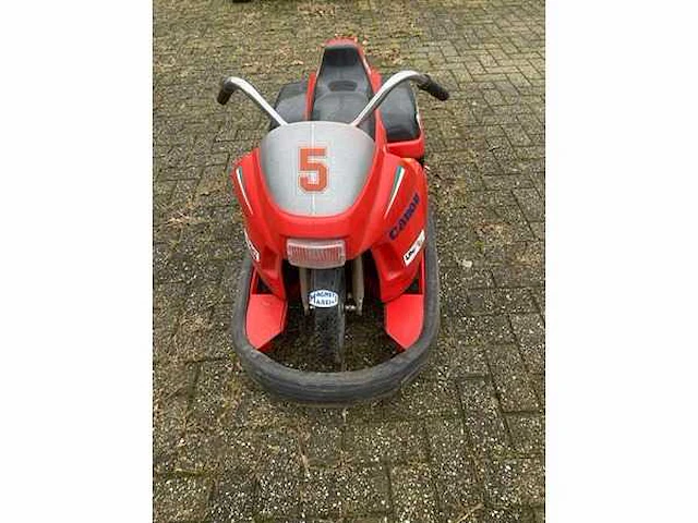 Sela - autoscooter - afbeelding 3 van  4