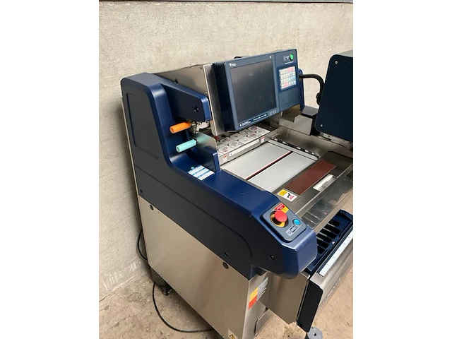 Semi automatisch weeg- inpak- etiket systeem - afbeelding 2 van  13