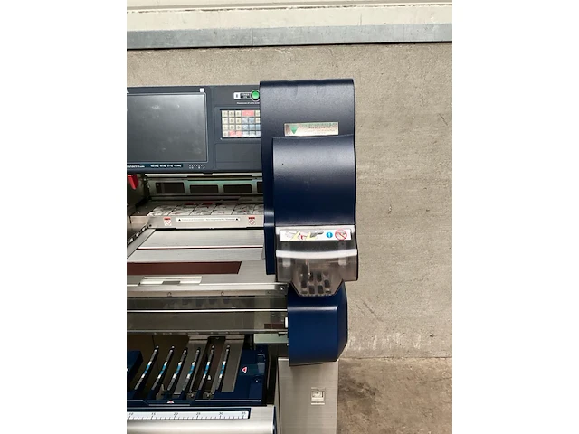 Semi automatisch weeg- inpak- etiket systeem - afbeelding 9 van  13